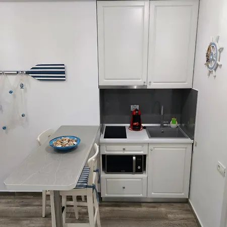 Bluemarina Apartment *