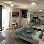 Apartment Bluemarina *