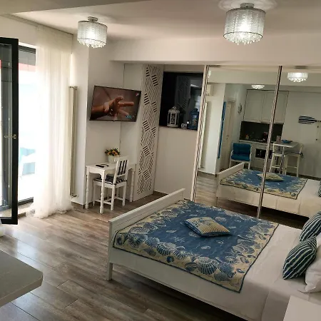 Apartment Bluemarina *